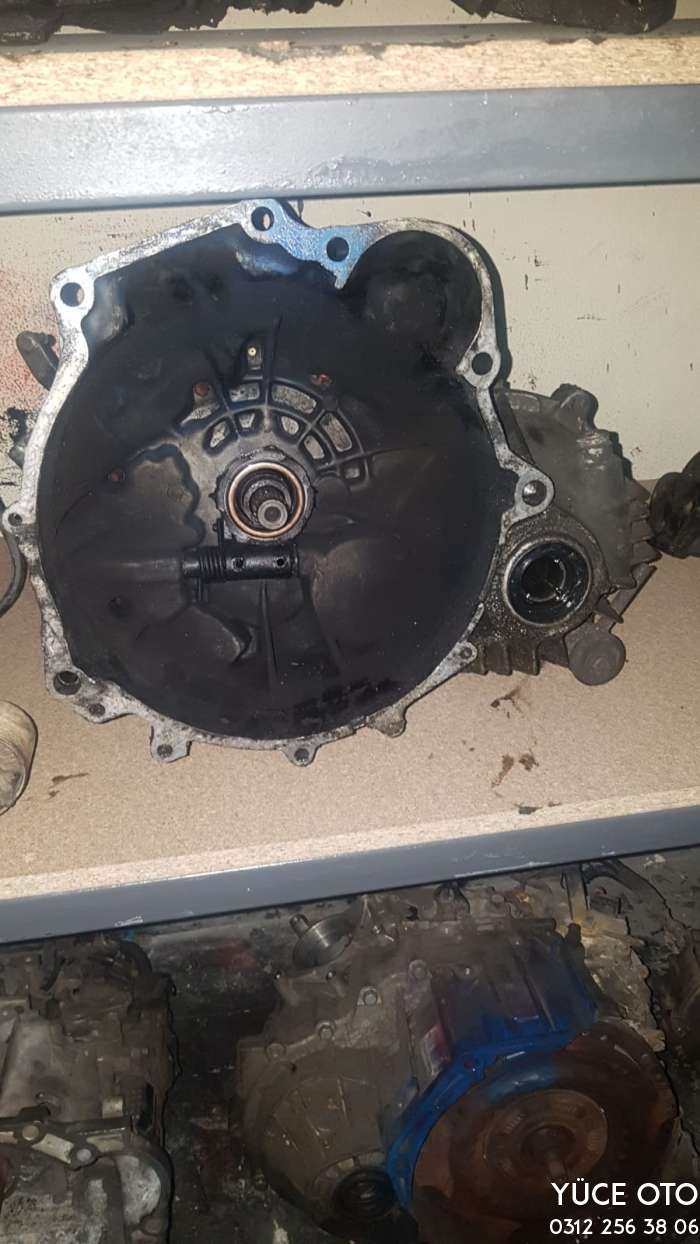 Hyundai Excel 1994 1.5 Benzinli Çıkma Manuel Şanzıman