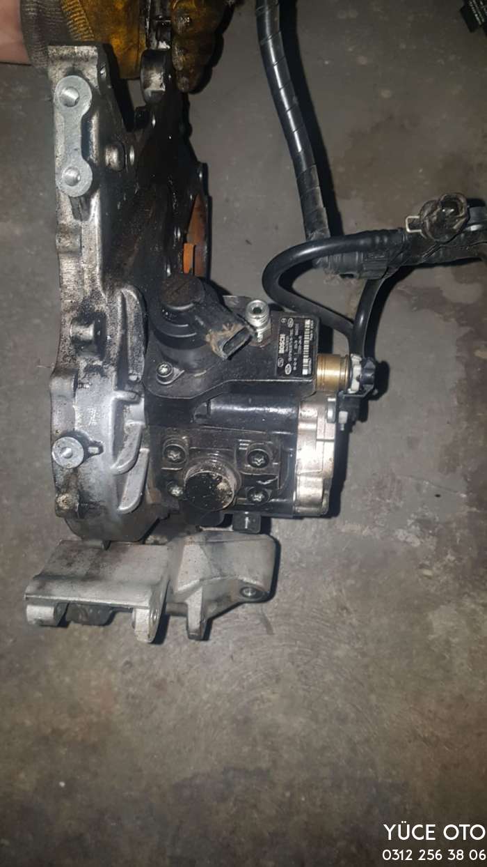 Hyundai Accent Era 2008 1.5 Crdi Çıkma Mazot Pompası